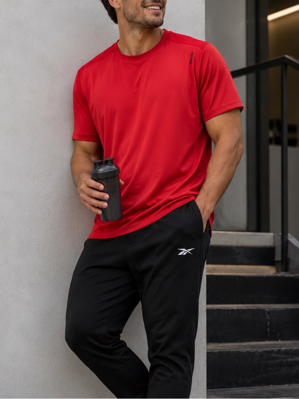 Reebok Men’s 3XL Red Performance Athletic T-Shirt Activewear Gym Workout Tee